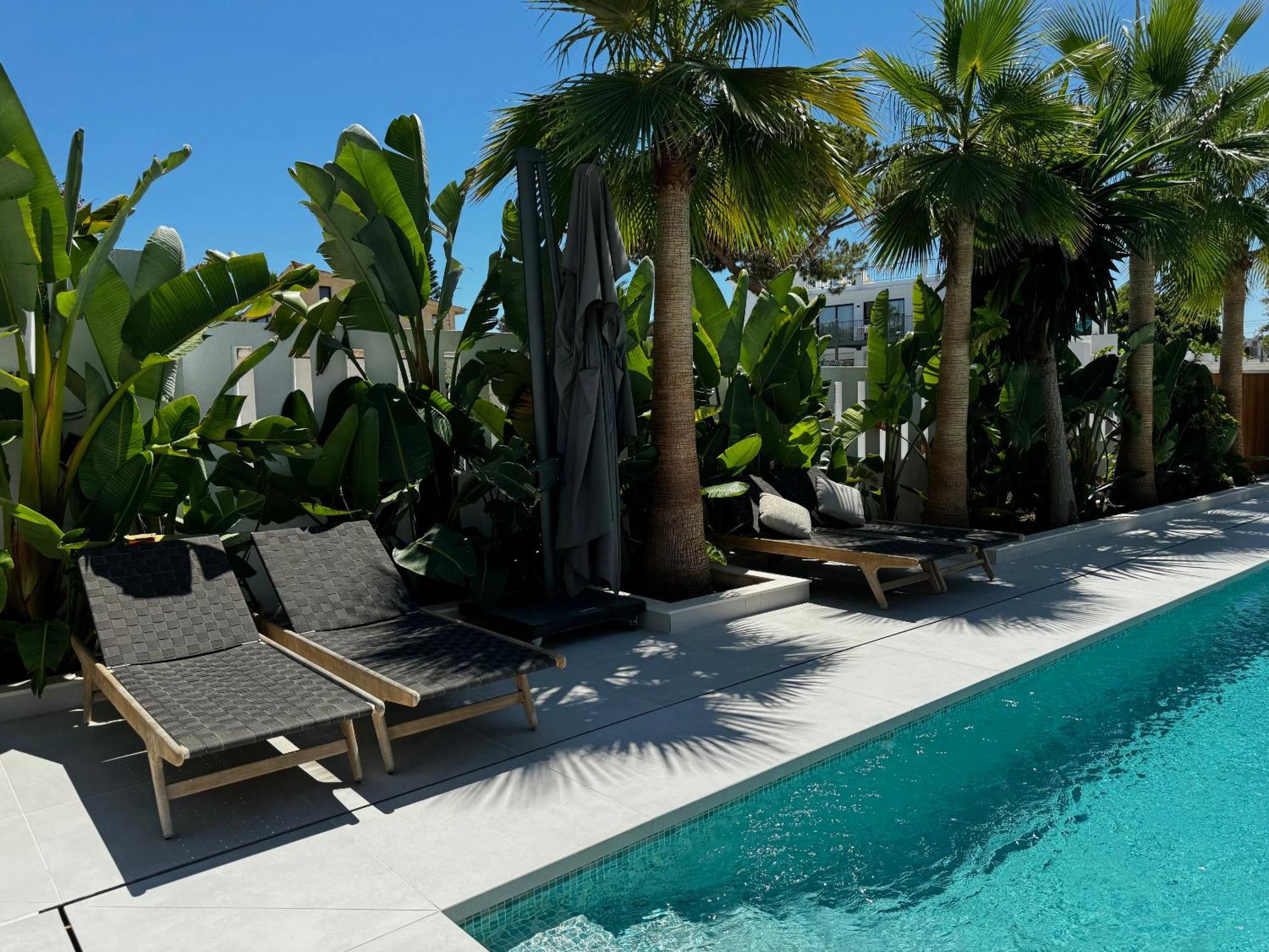 Bliss - Luxury 4-bedroom With Garden, Private Pool & Jacuzzi, Marbesa Near- 5 Min To The Cabopino * Marbella